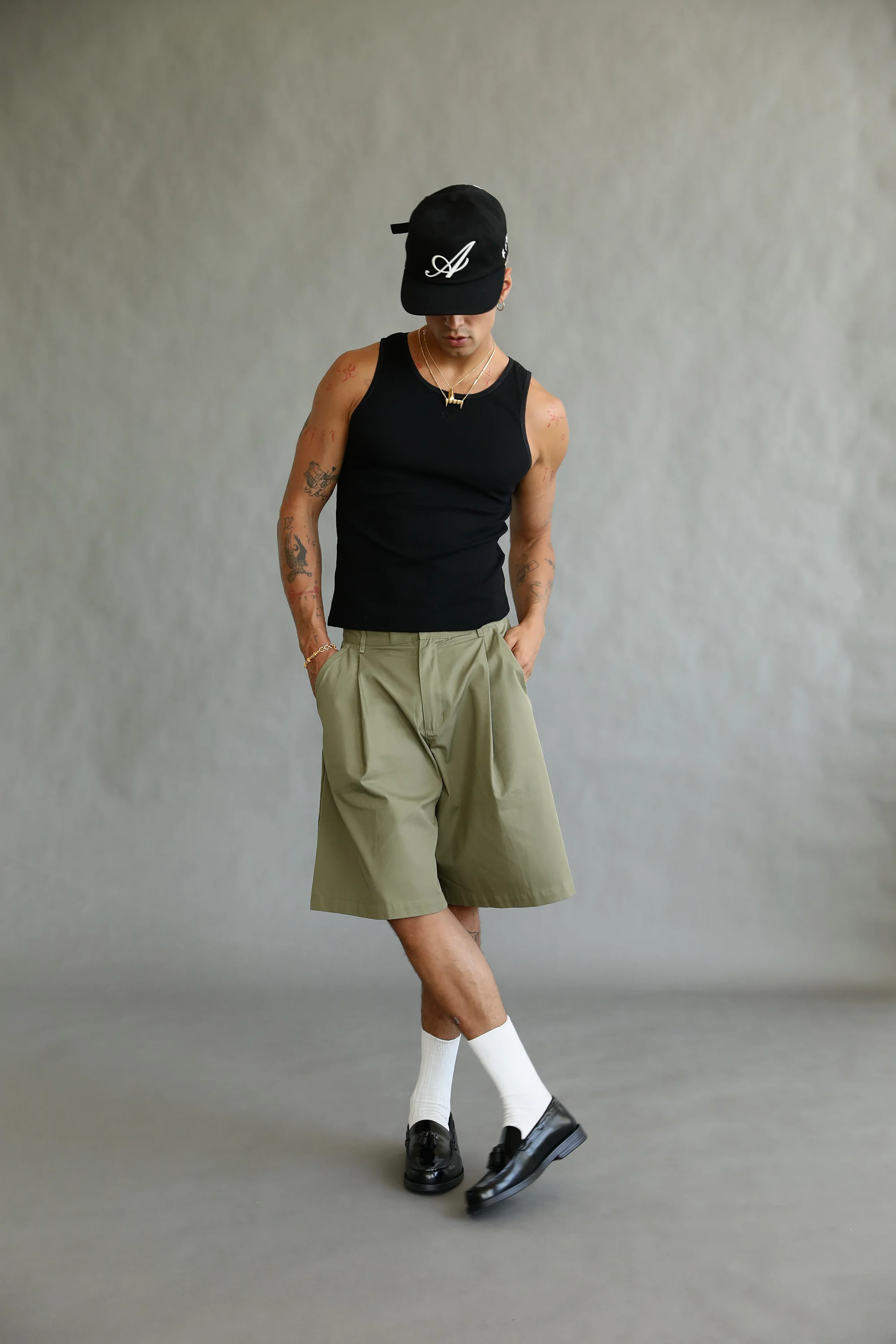 Olive Pleated Shorts - Image 8