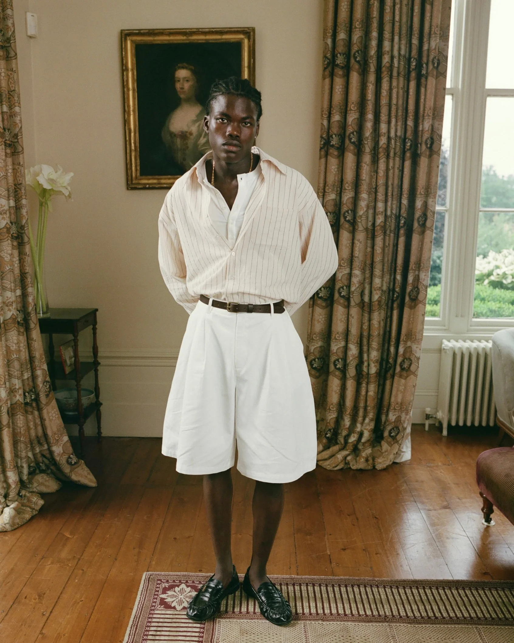 White Double Pleated Shorts - Image 3